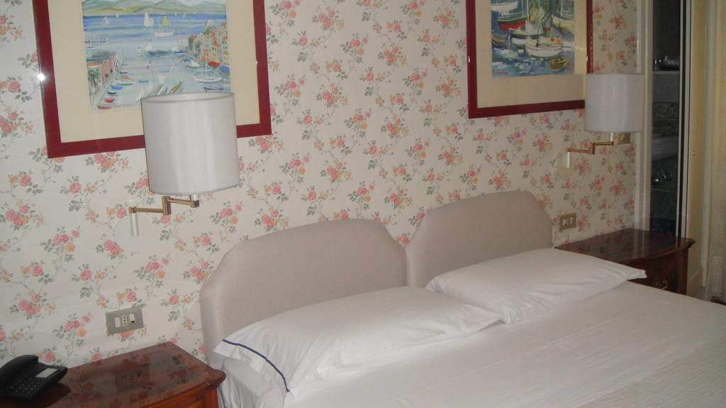 Hotel Eden